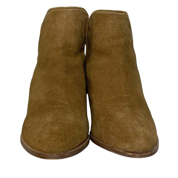STEVE MADDEN Women’s Suede Tribal Trim Short Boot - Picture 3 of 7